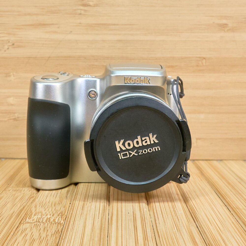 Kodak Easyshare Z650 6.1 MP Digital Camera, with 10x Optical Zoom